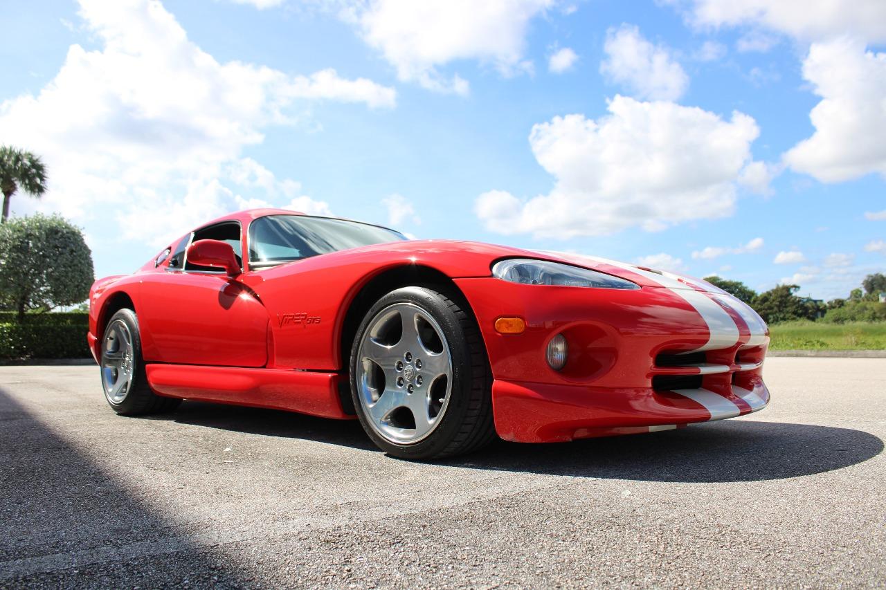 2002 Dodge Viper