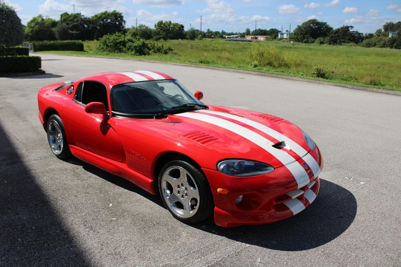 2002 Dodge Viper