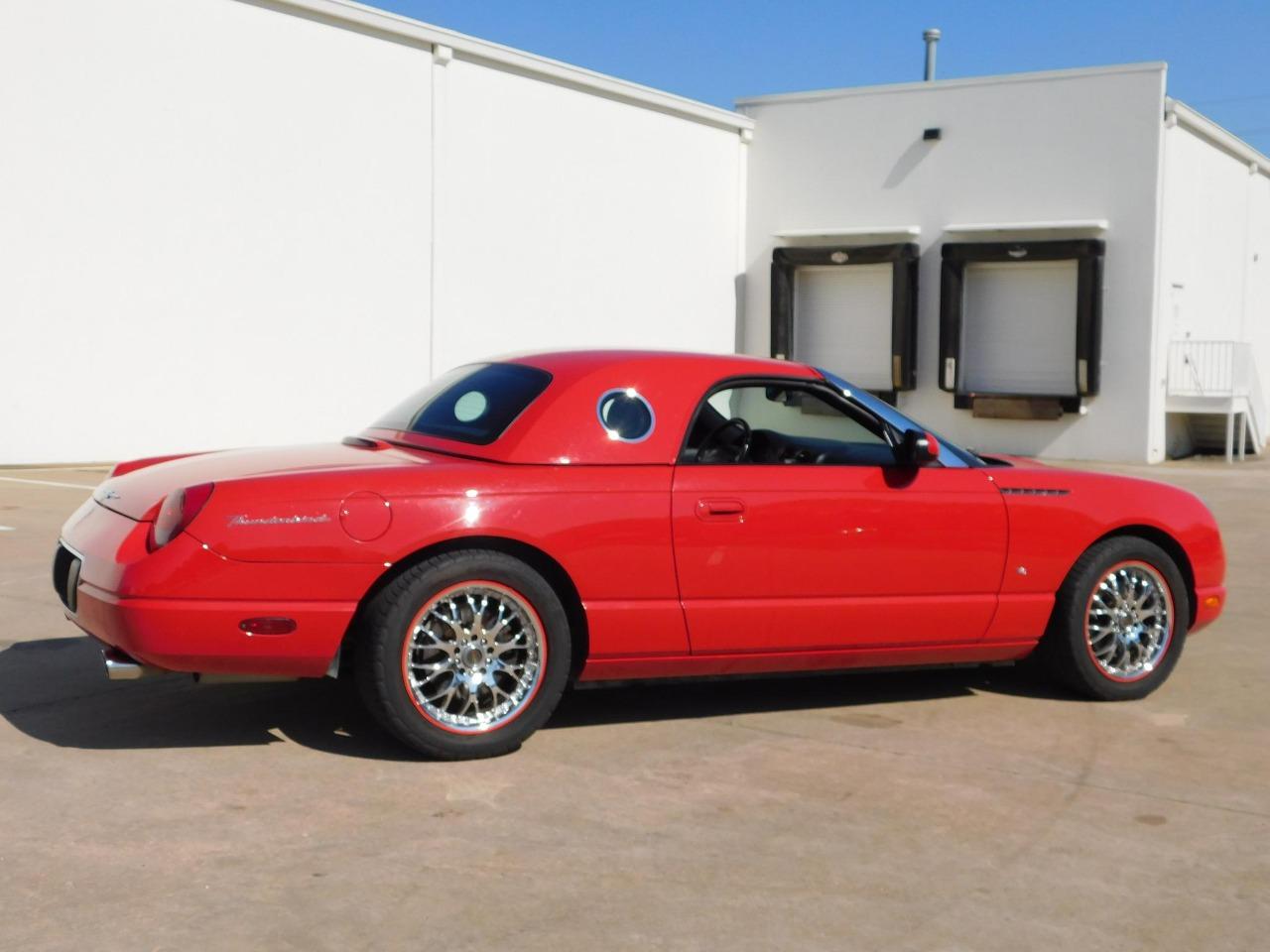 2003 Ford Thunderbird