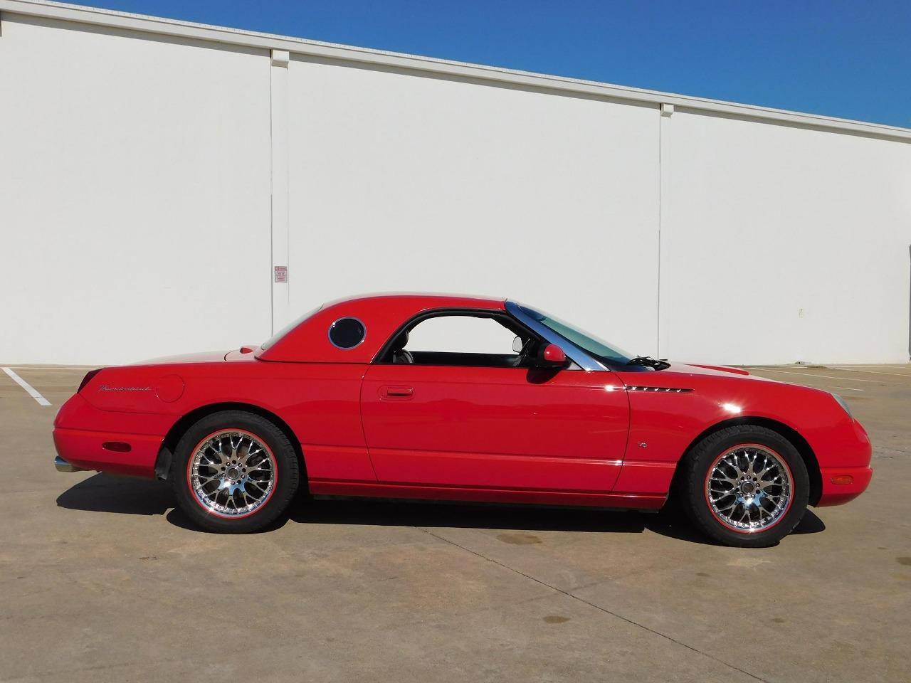 2003 Ford Thunderbird