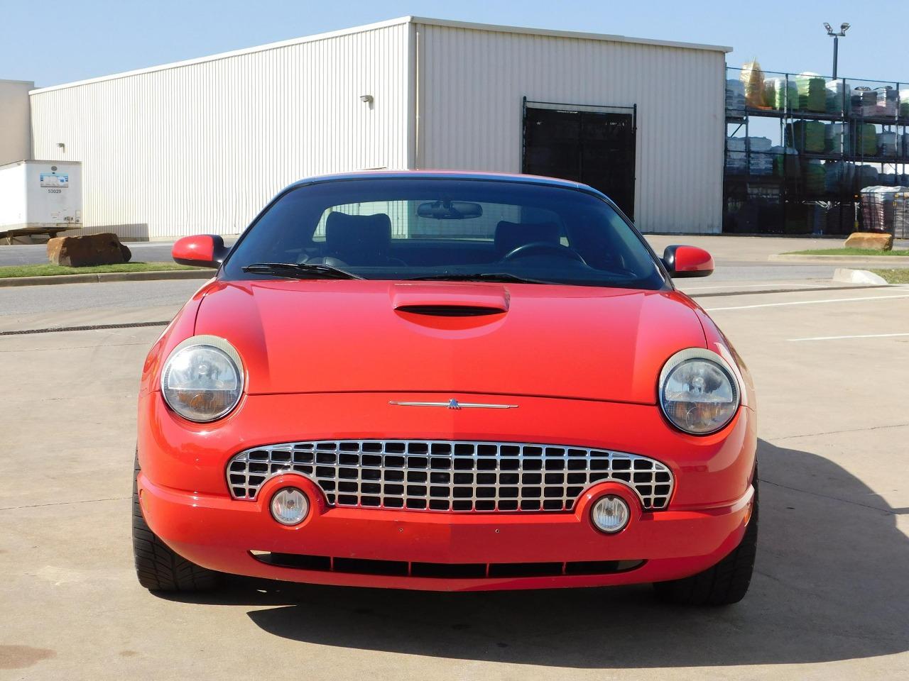 2003 Ford Thunderbird