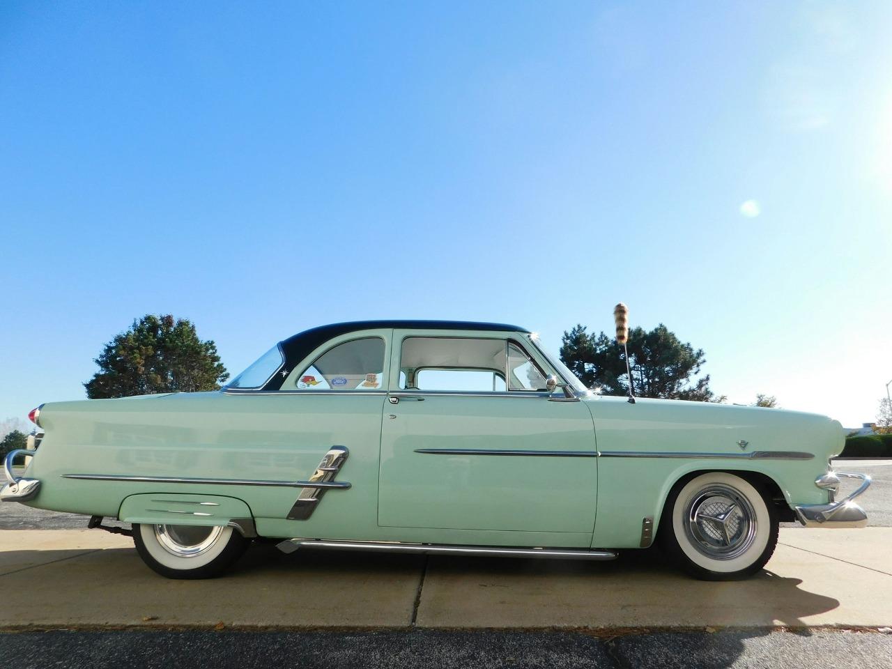 1953 Ford Customline