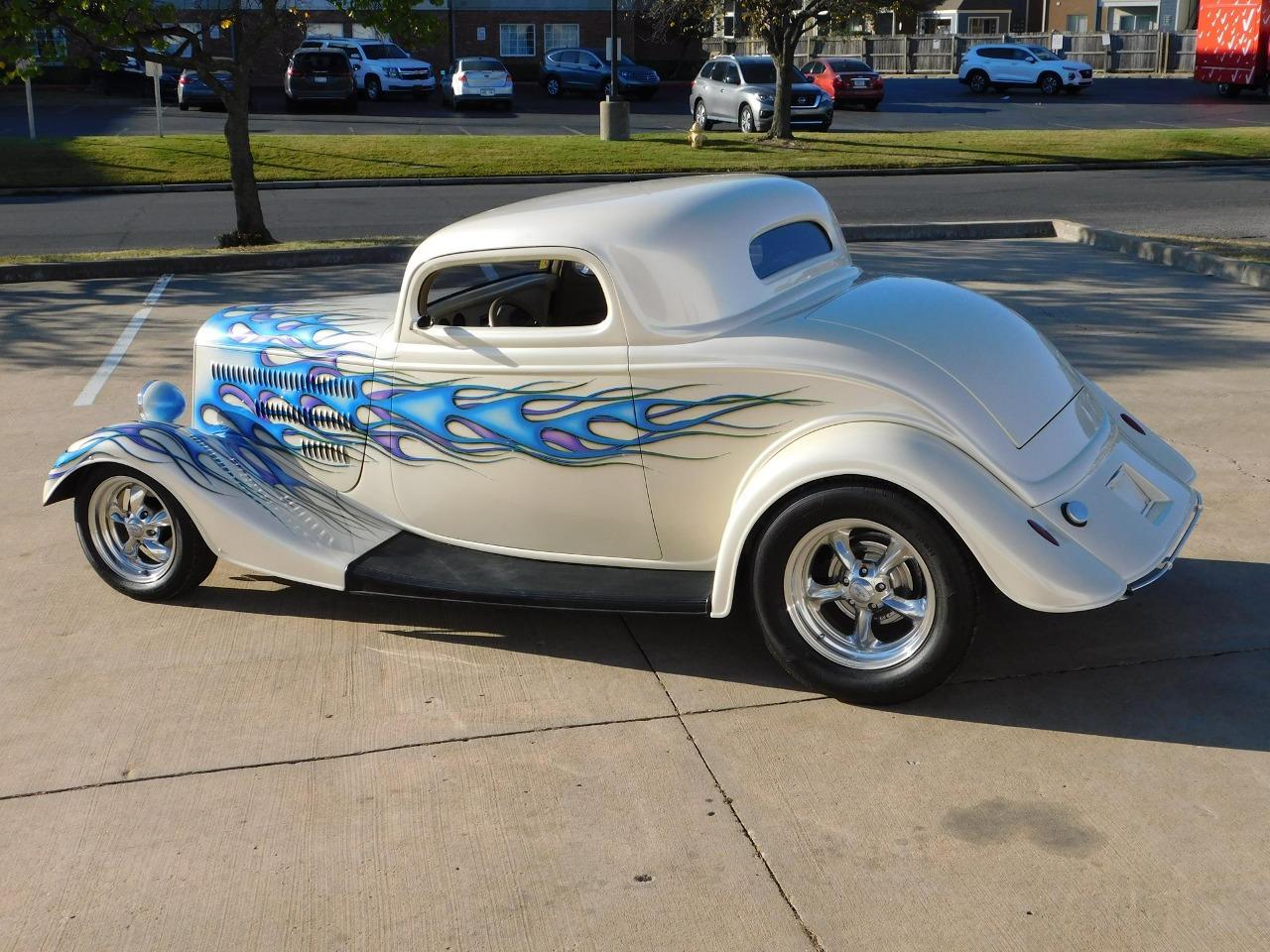 1933 Ford 3 Window Coupe