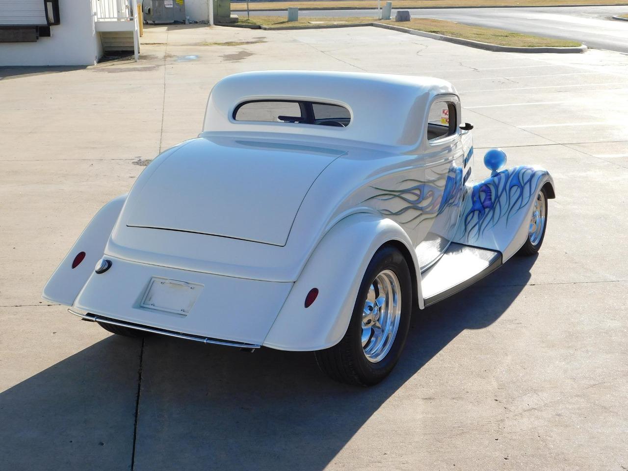 1933 Ford 3 Window Coupe