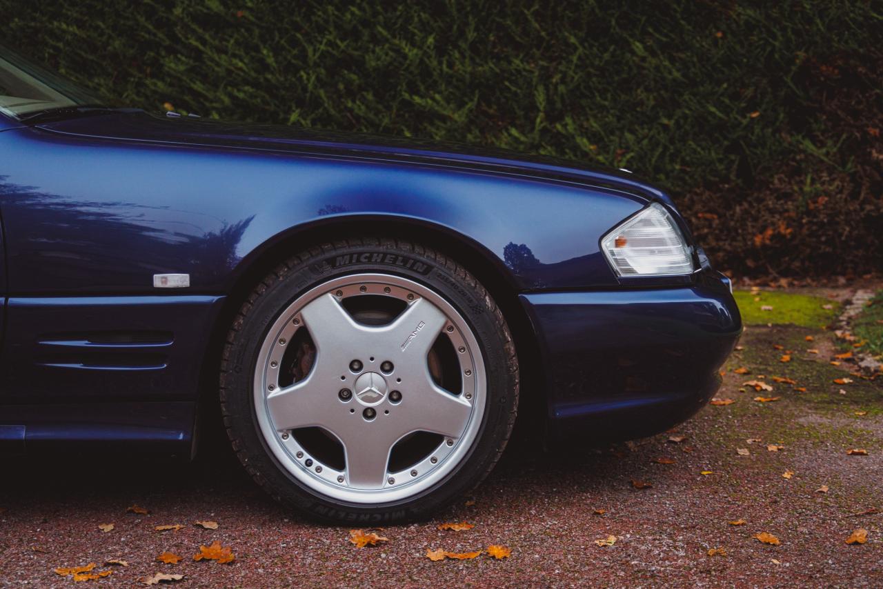 1997 Mercedes - Benz SL60 AMG