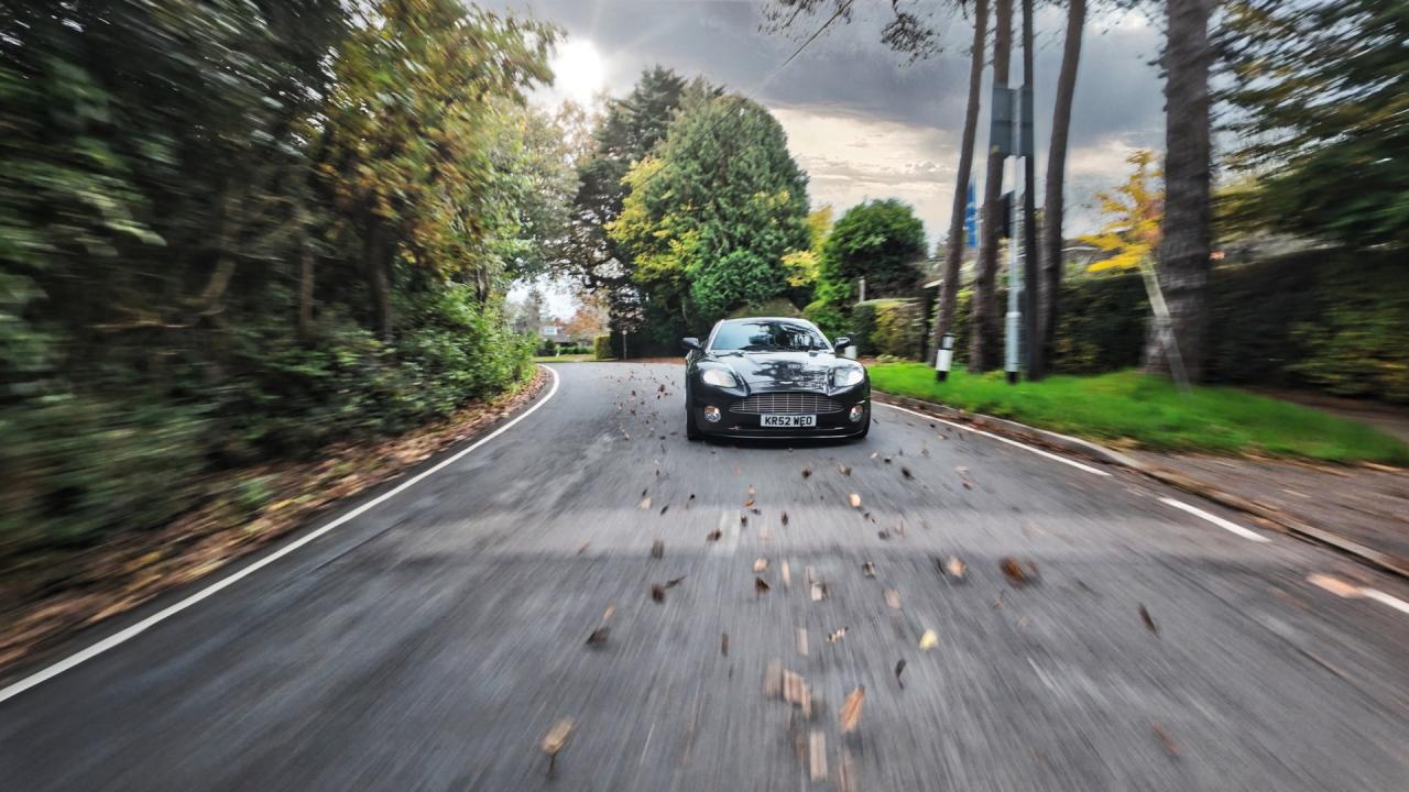 2002 Aston Martin Vanquish 2+2 Coup&eacute; to S-Specification