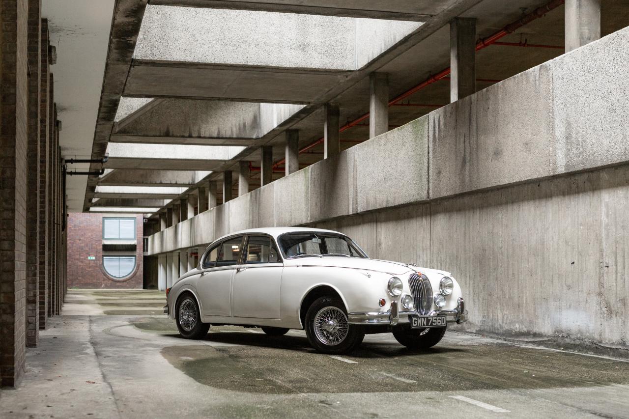 1966 Jaguar Mk. II 3.4