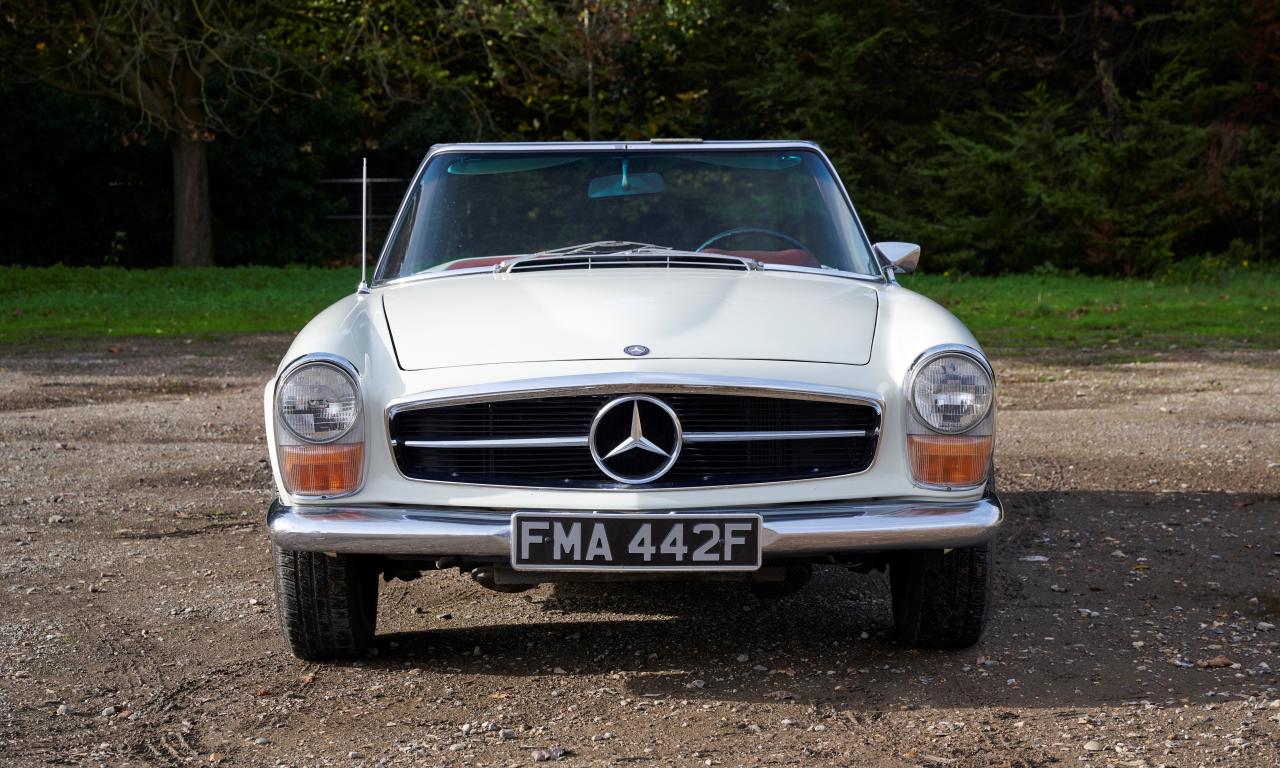 1968 Mercedes - Benz 280 SL Pagoda