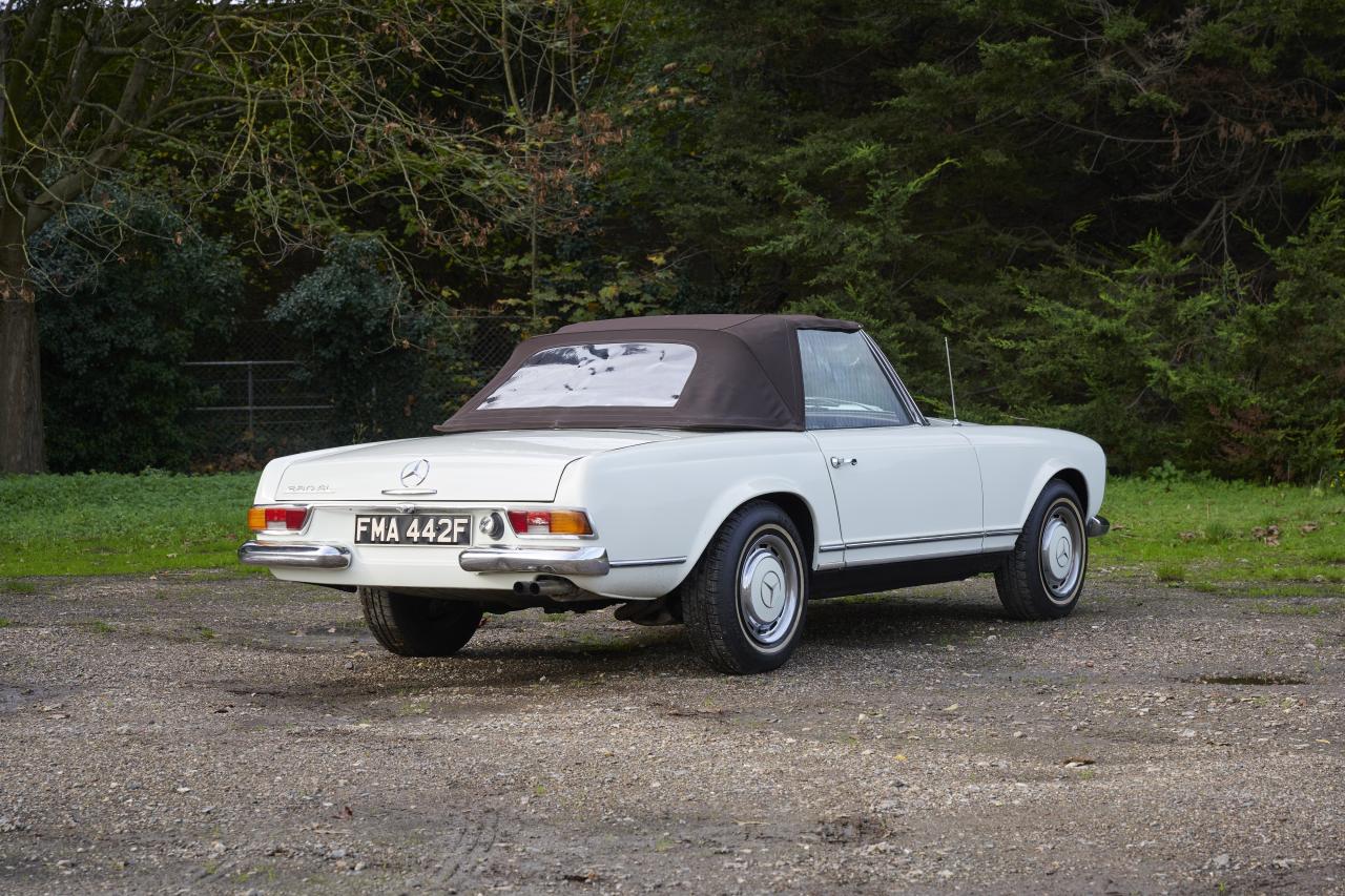 1968 Mercedes - Benz 280 SL Pagoda