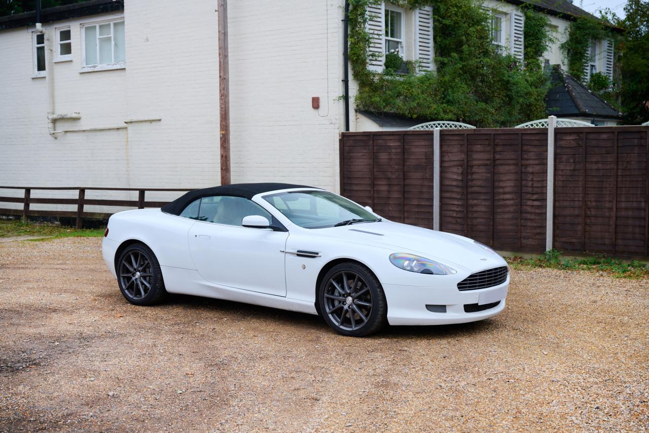 2009 Aston Martin DB9 Volante V12