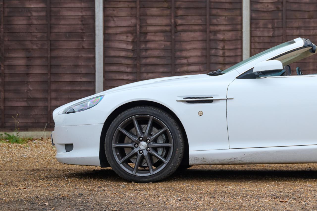 2009 Aston Martin DB9 Volante V12