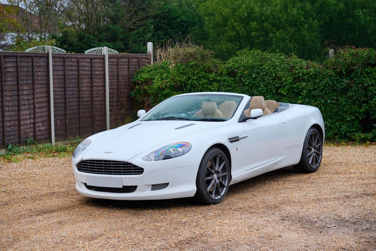 2009 Aston Martin DB9 Volante V12