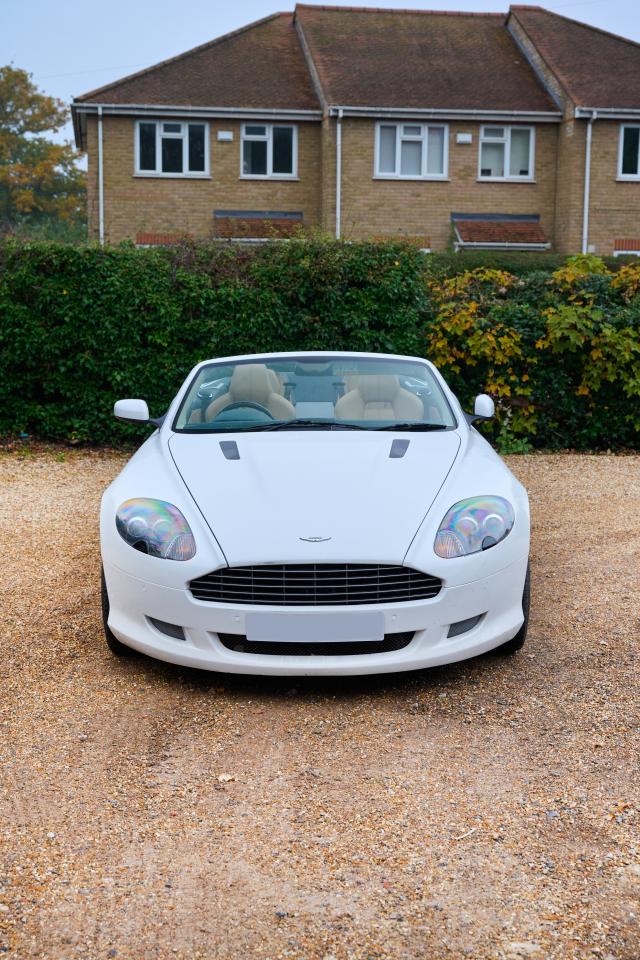 2009 Aston Martin DB9 Volante V12