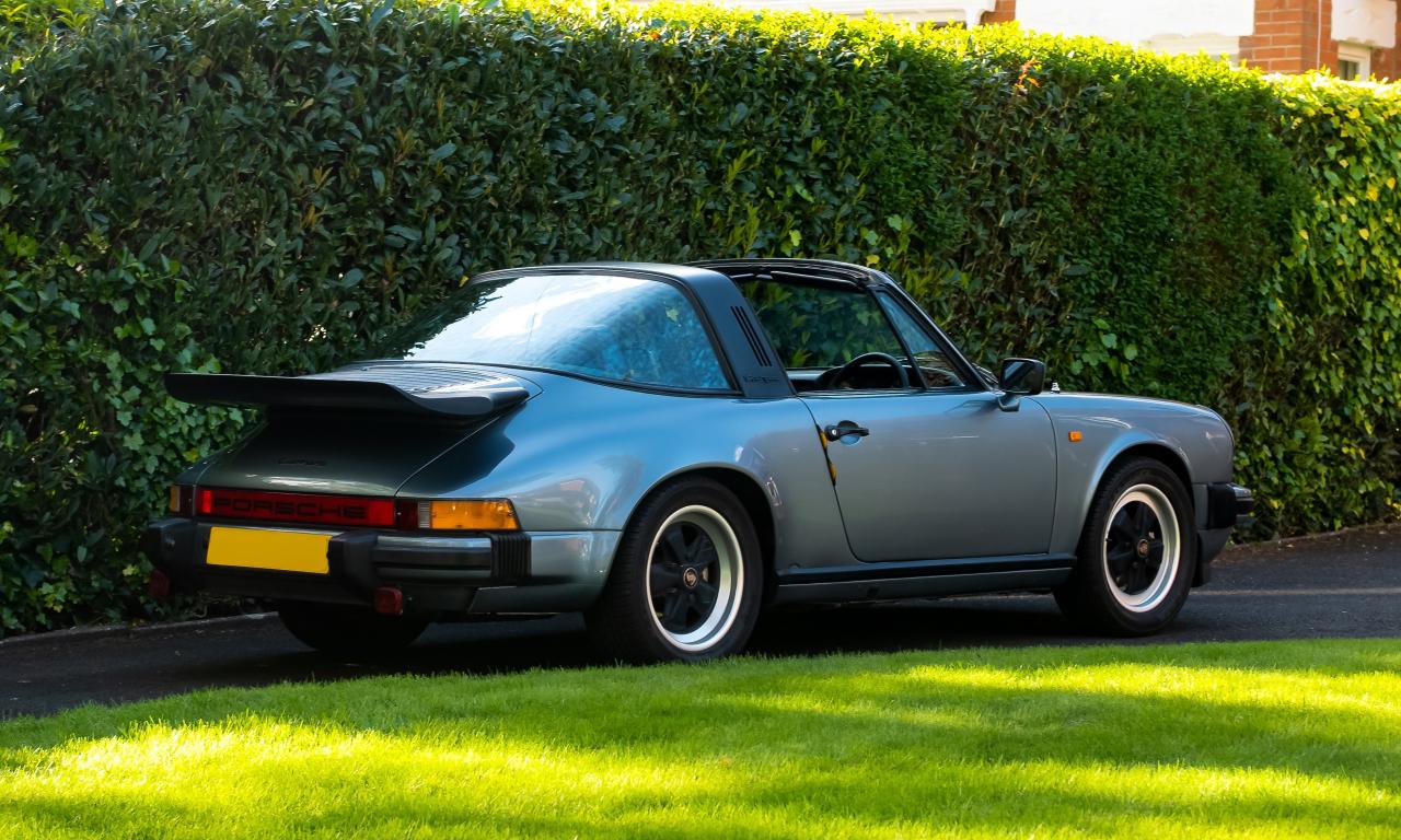 1984 Porsche 911 Carrera Targa (3.2 Litre)