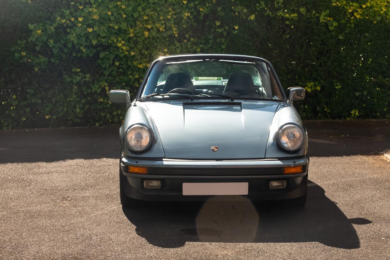 1984 Porsche 911 Carrera Targa (3.2 Litre)