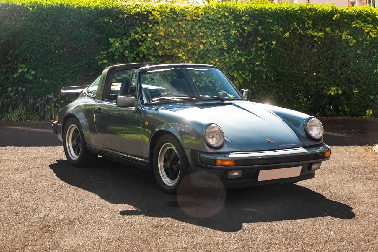 1984 Porsche 911 Carrera Targa (3.2 Litre)