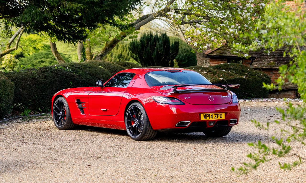 2014 Mercedes - Benz SLS Final Edition