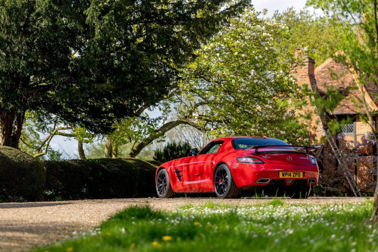 2014 Mercedes - Benz SLS Final Edition