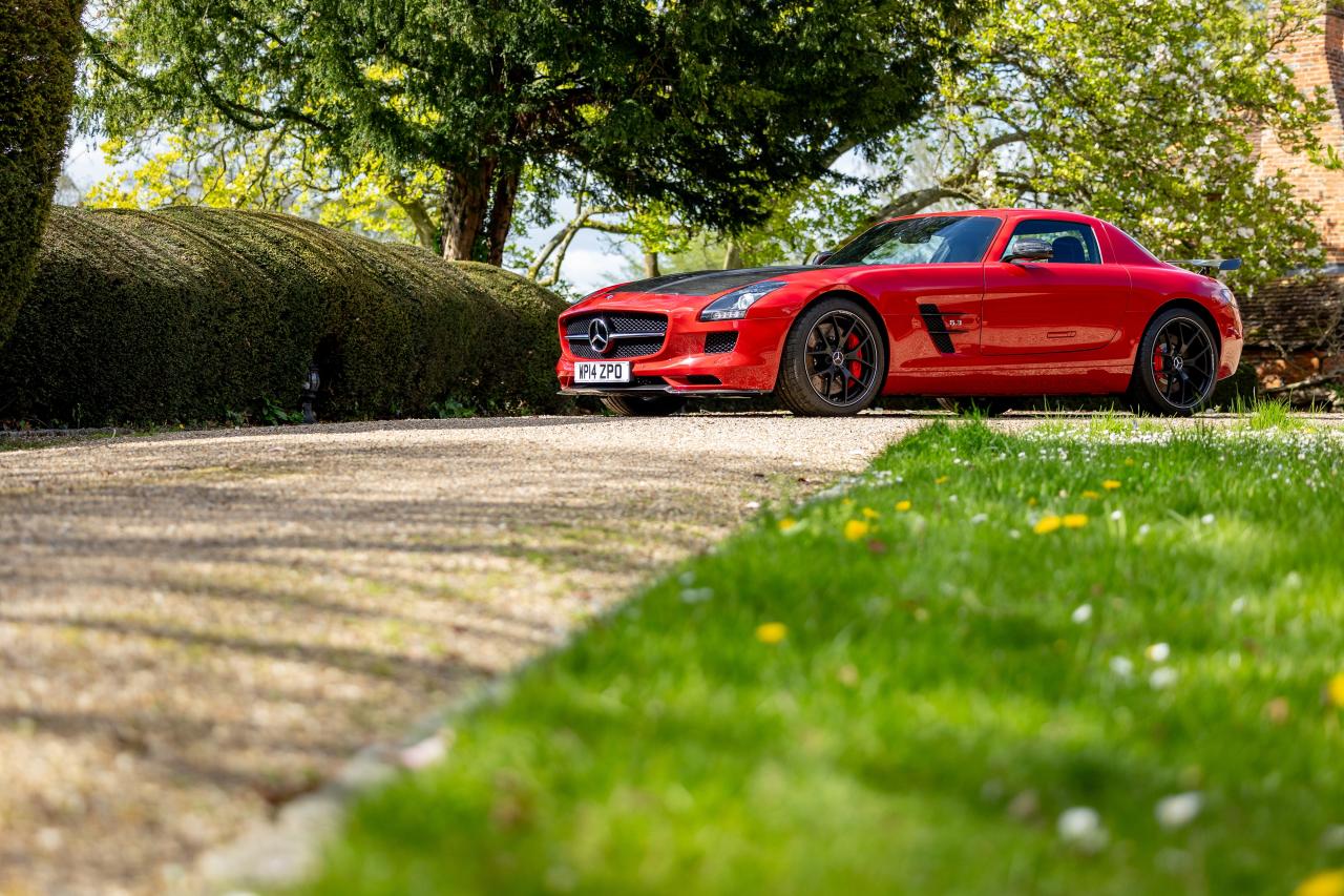 2014 Mercedes - Benz SLS Final Edition