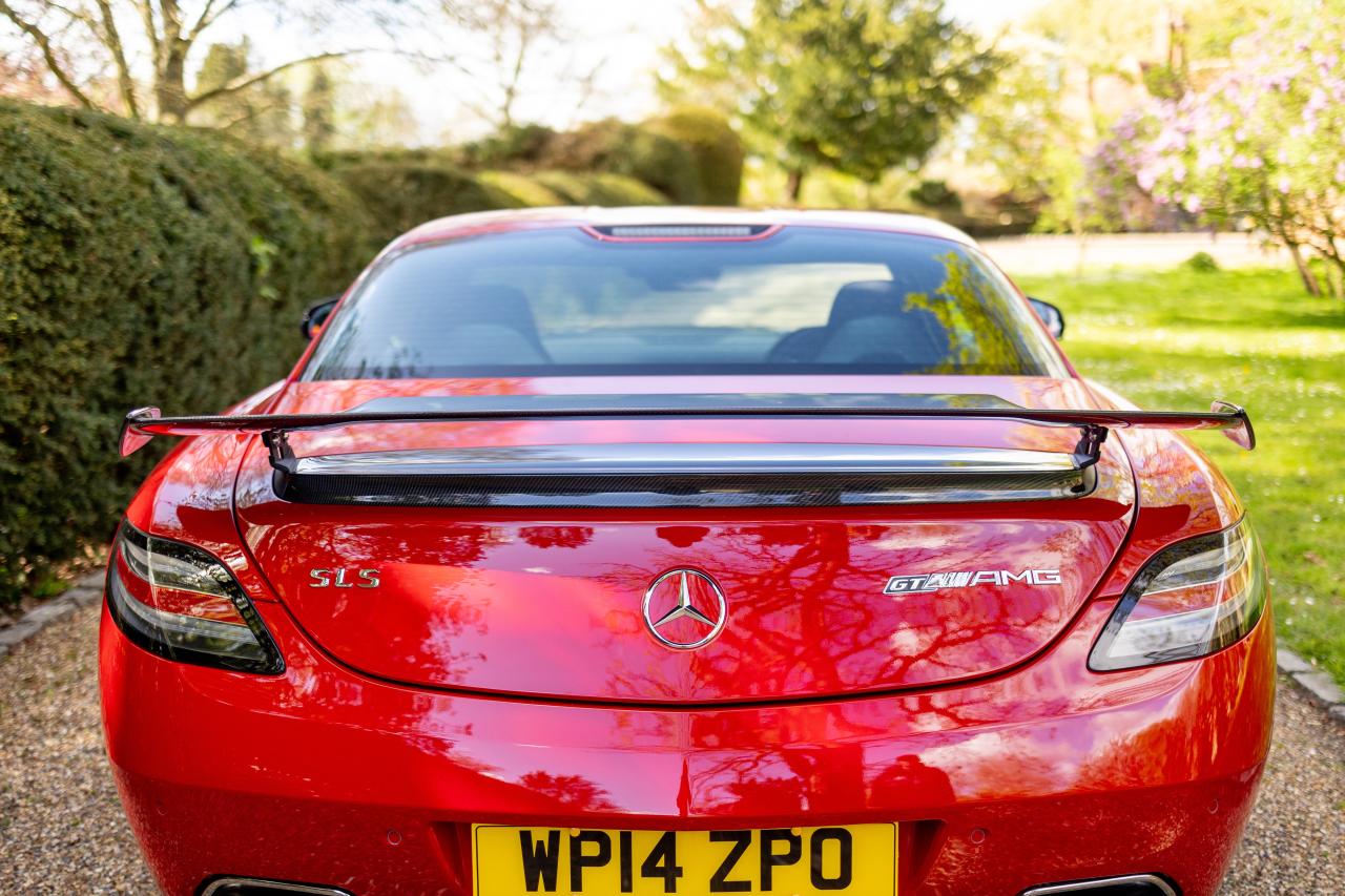 2014 Mercedes - Benz SLS Final Edition