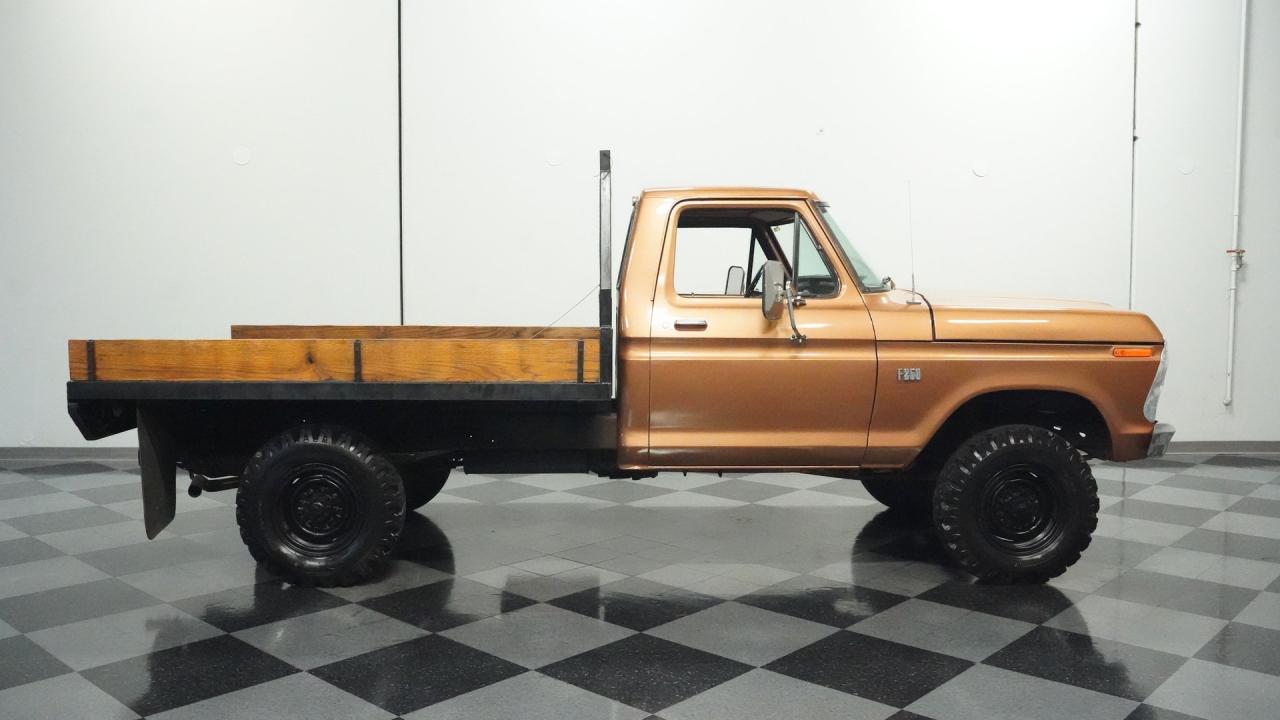 1975 Ford F-250 Highboy 4x4