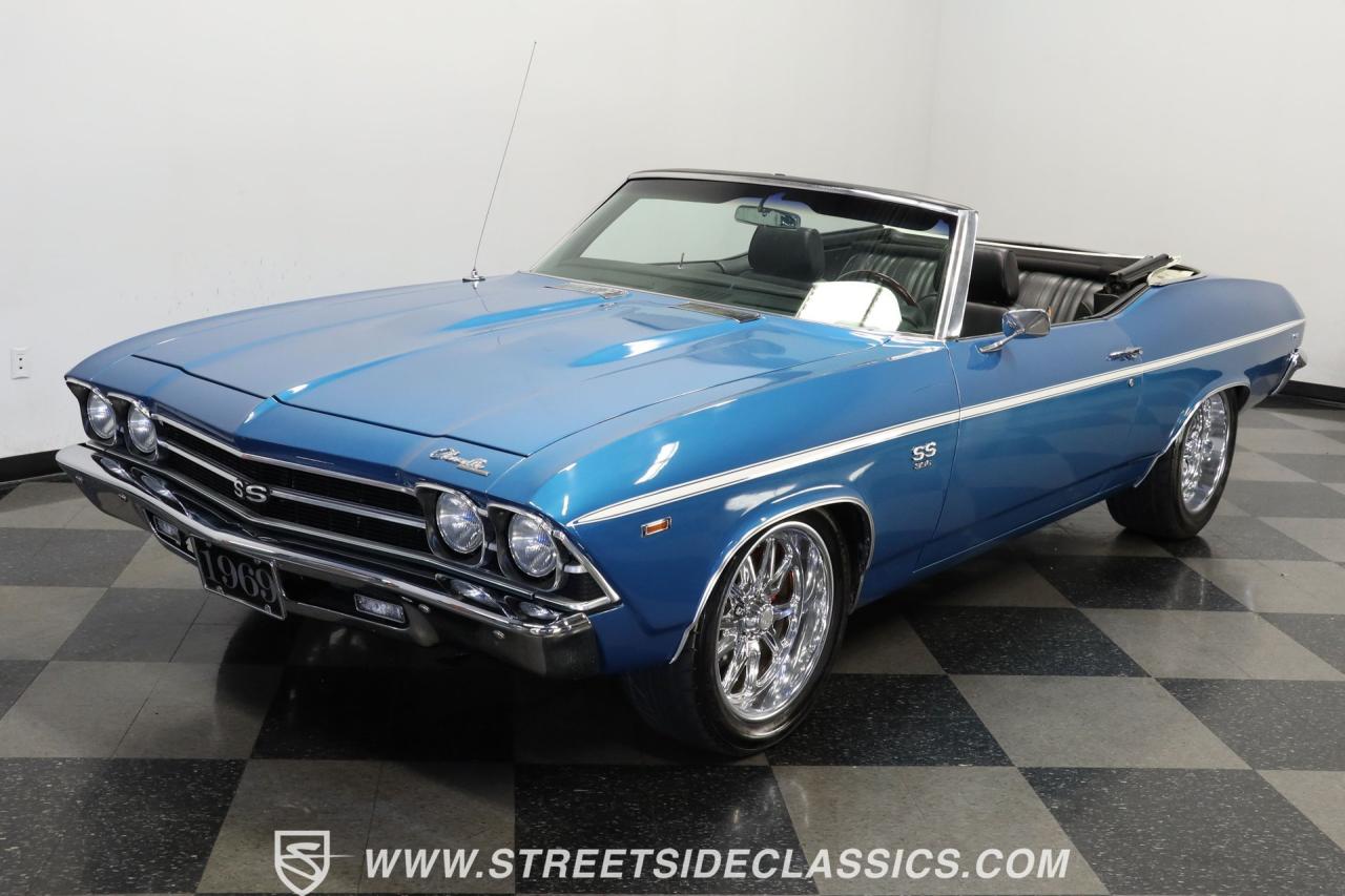 1969 Chevrolet Chevelle Convertible LS Restomod