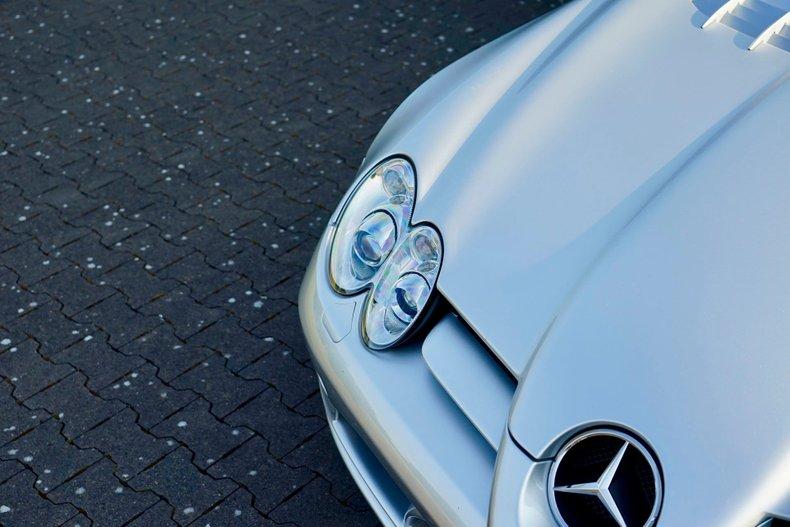 2005 Mercedes - Benz SLR McLaren