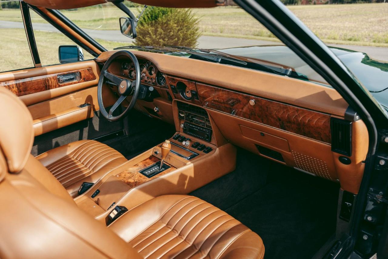 1980 Aston Martin V8 Volante