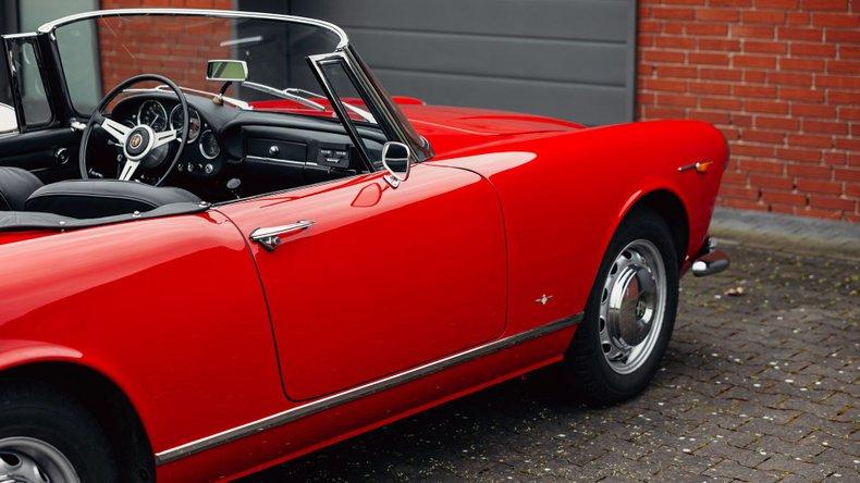 1966 Alfa Romeo 2600 Spider