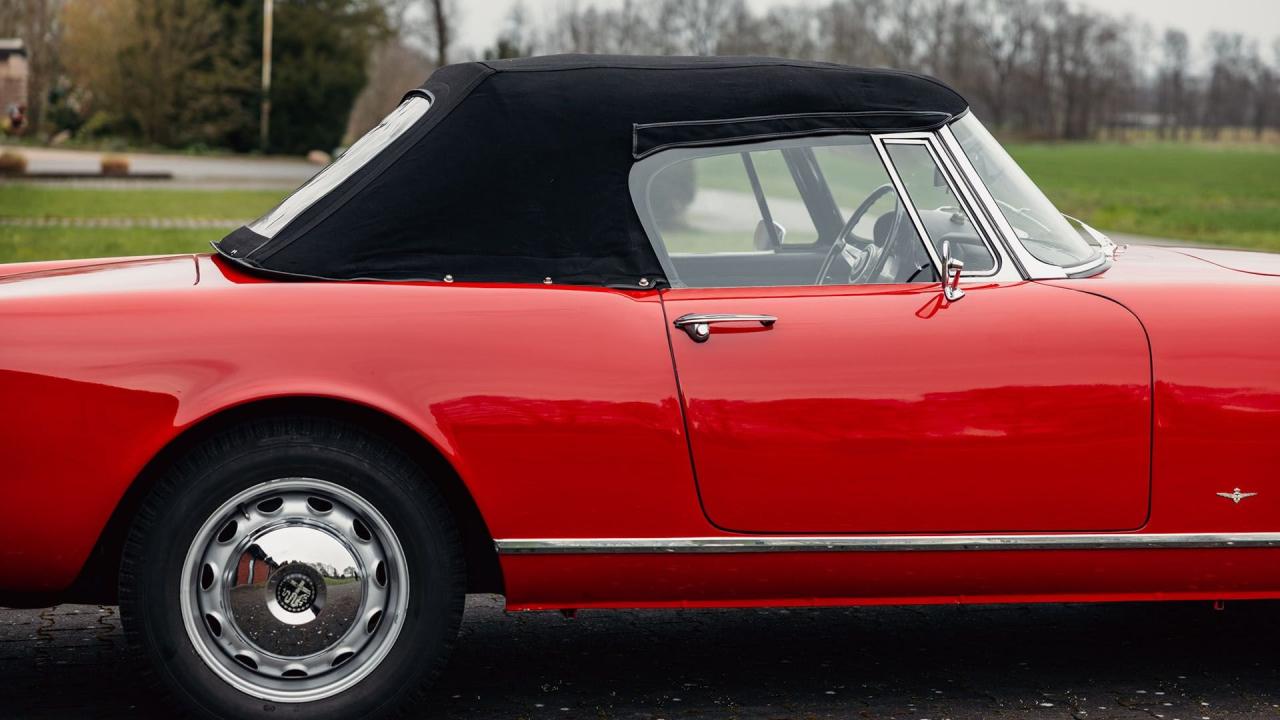 1966 Alfa Romeo 2600 Spider