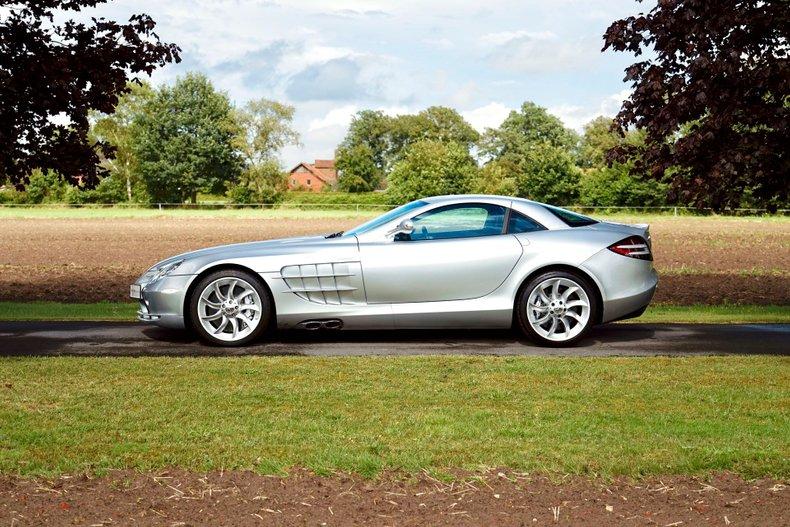 2004 Mercedes - Benz SLR McLaren