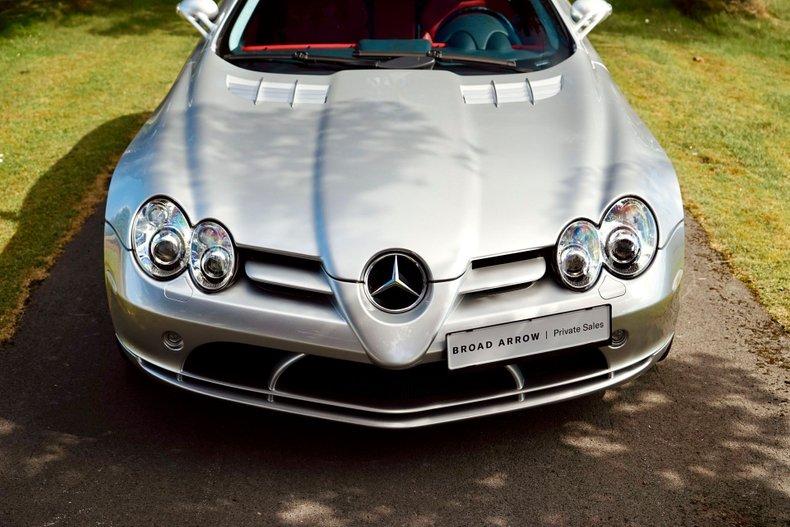 2004 Mercedes - Benz SLR McLaren