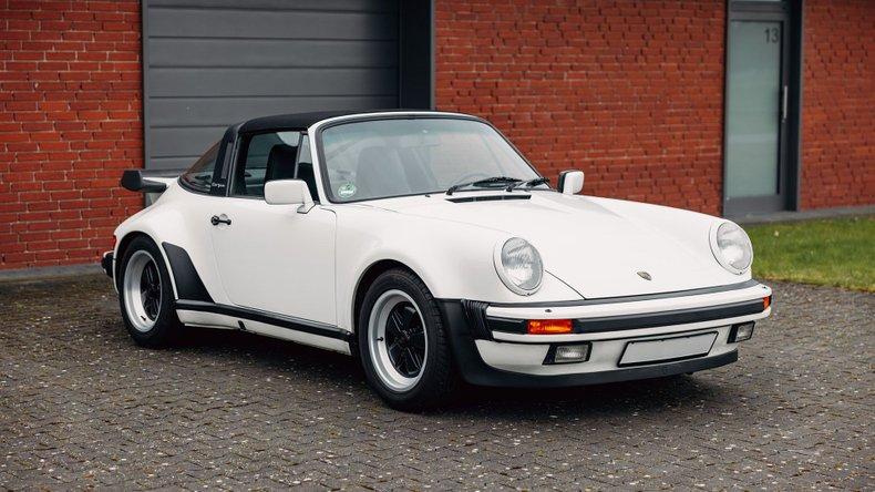 1988 Porsche 911 Turbo Targa