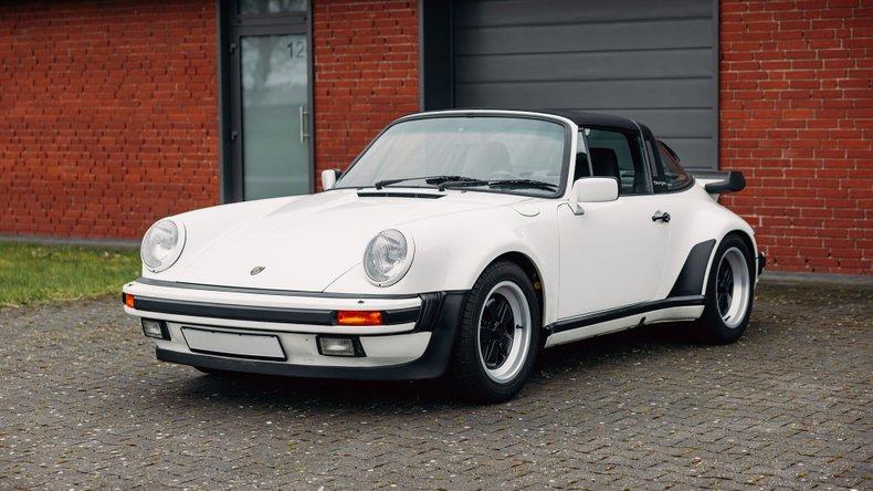 1988 Porsche 911 Turbo Targa