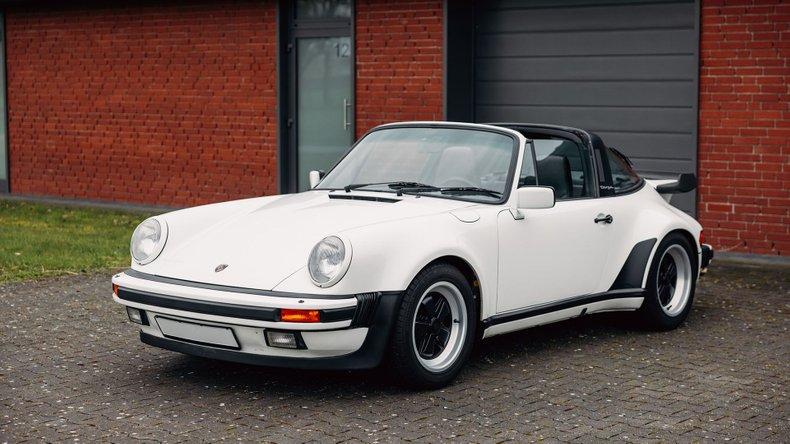 1988 Porsche 911 Turbo Targa