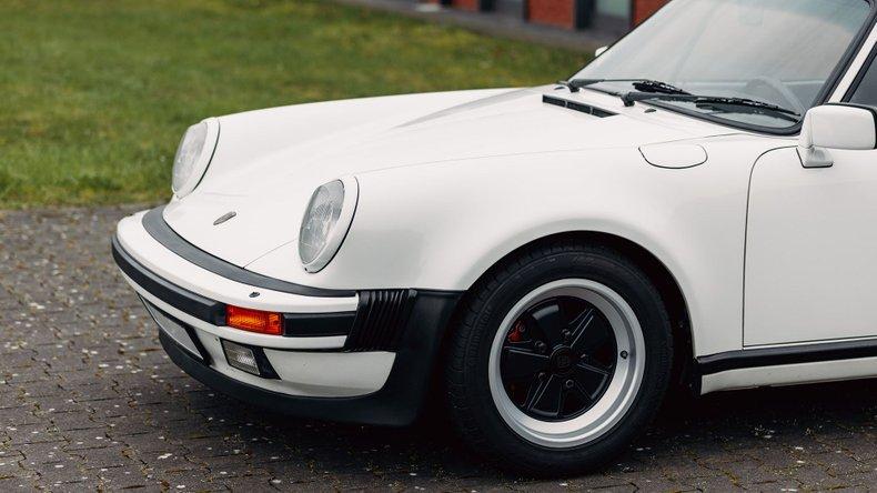 1988 Porsche 911 Turbo Targa