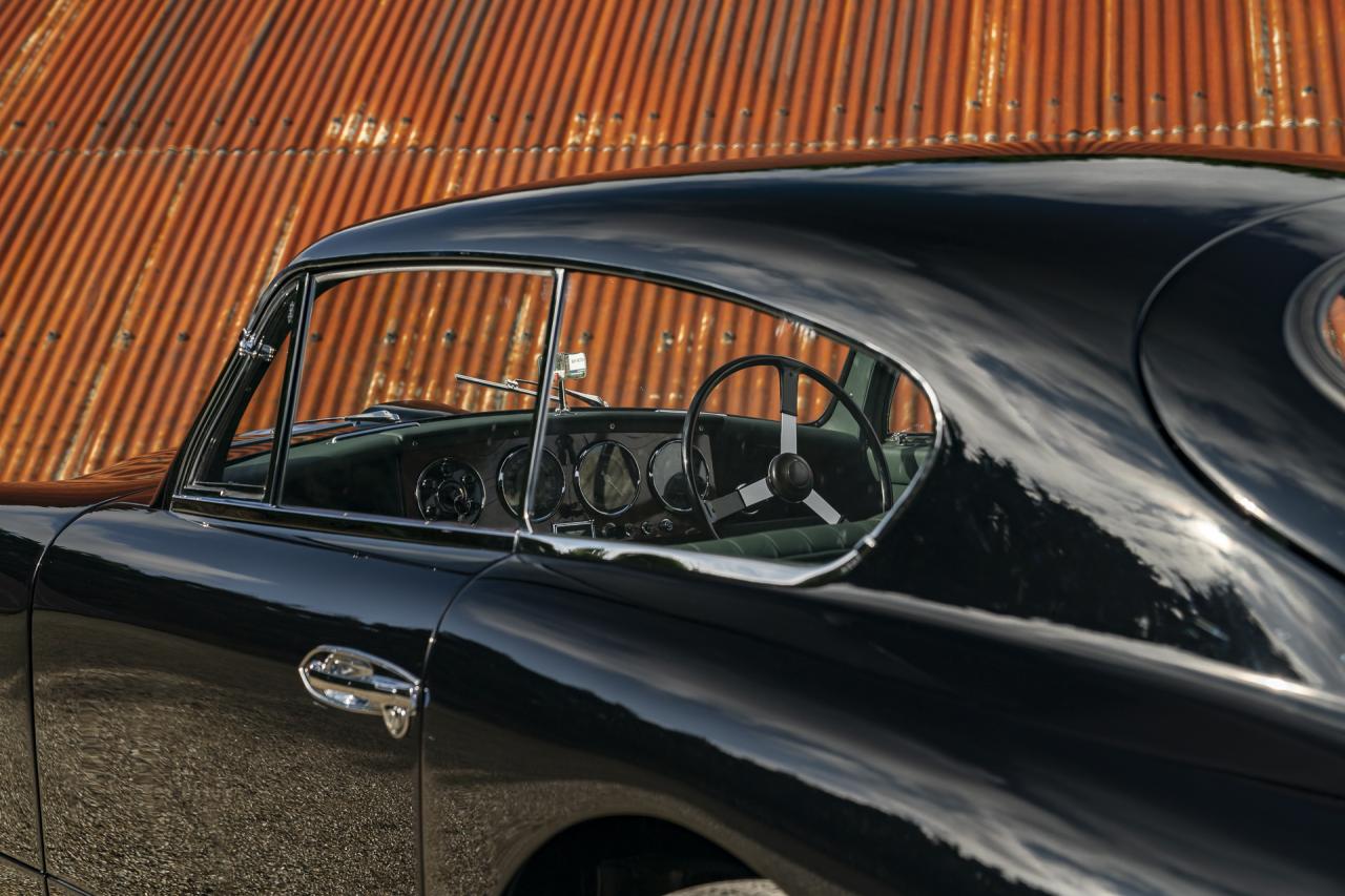 1954 Aston Martin DB2/4