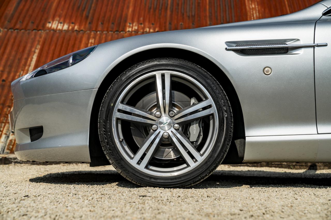 2006 Aston Martin 2006 DB9