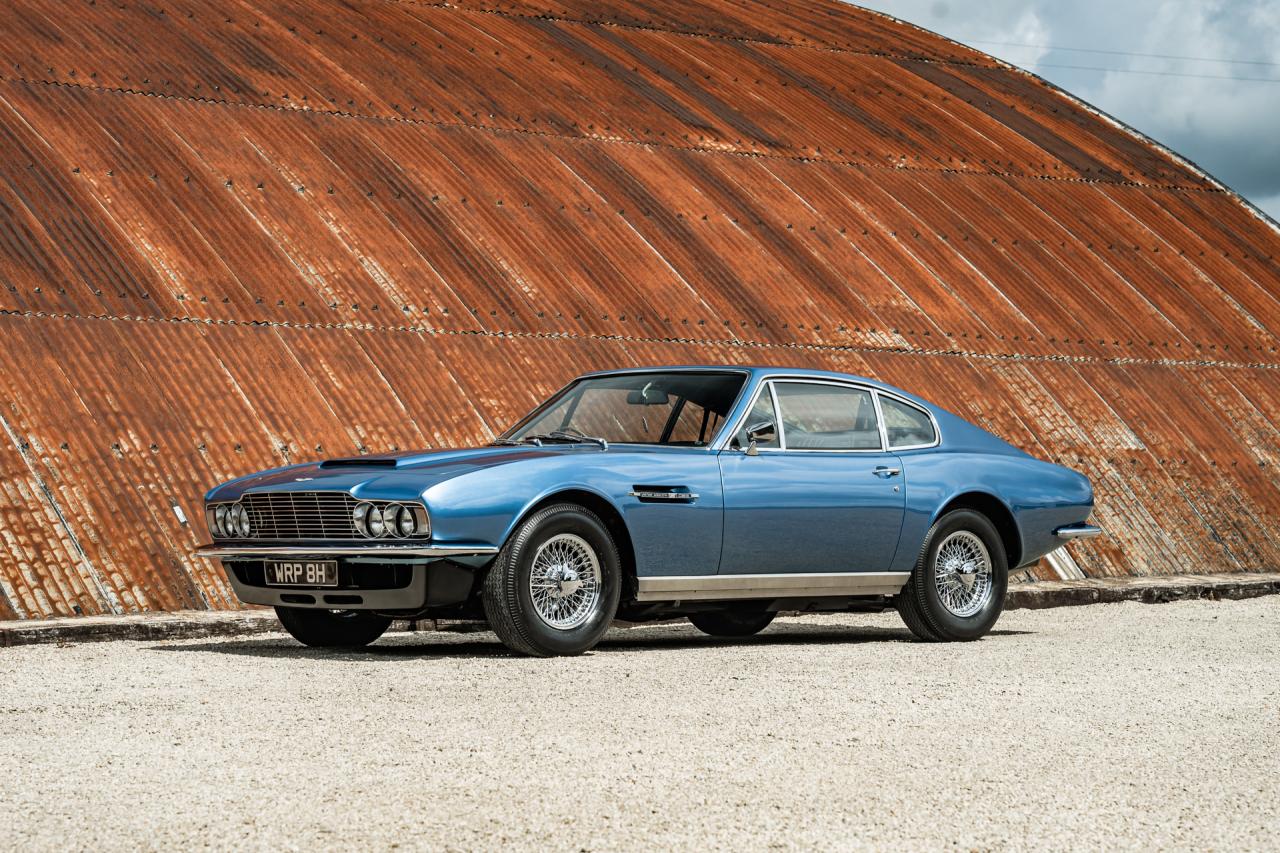 1970 Aston Martin DBS 6 CYLINDER FI