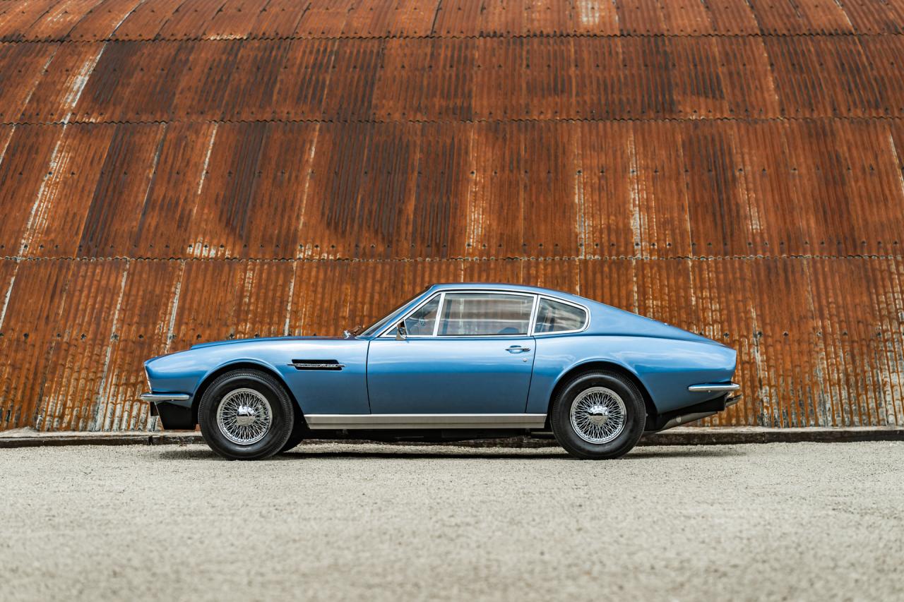 1970 Aston Martin DBS 6 CYLINDER FI