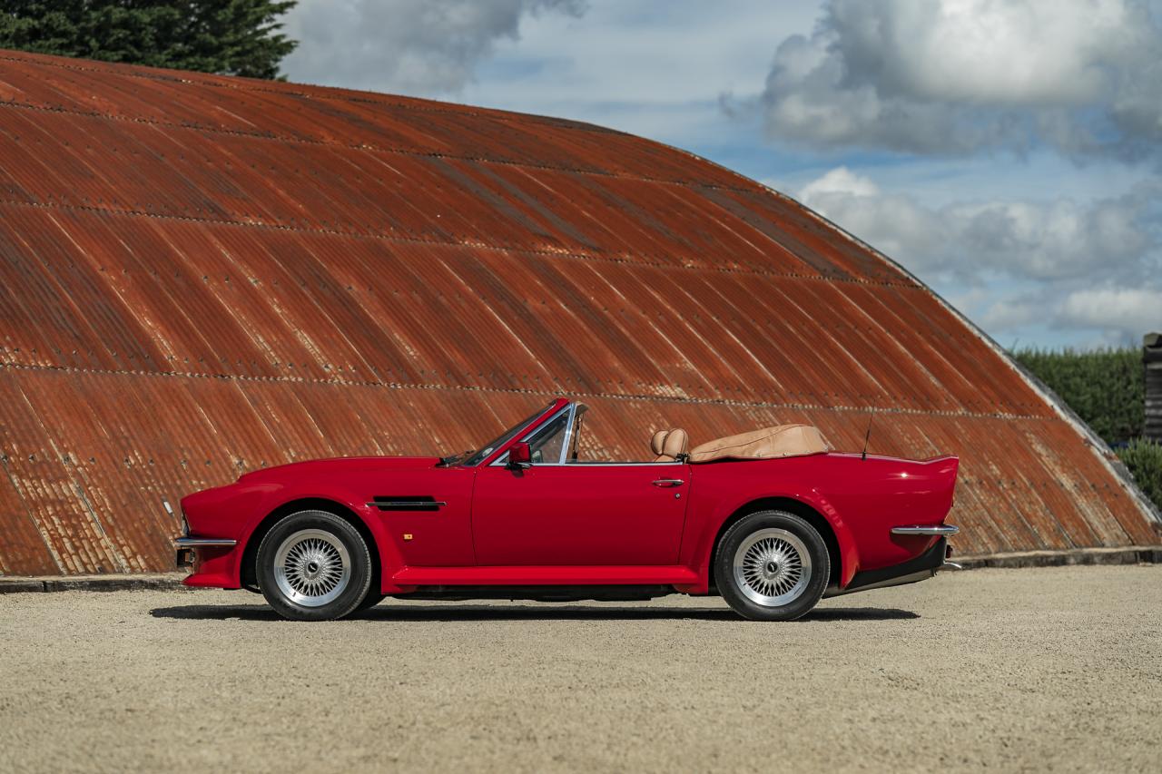 1989 Aston Martin Xpack Volante