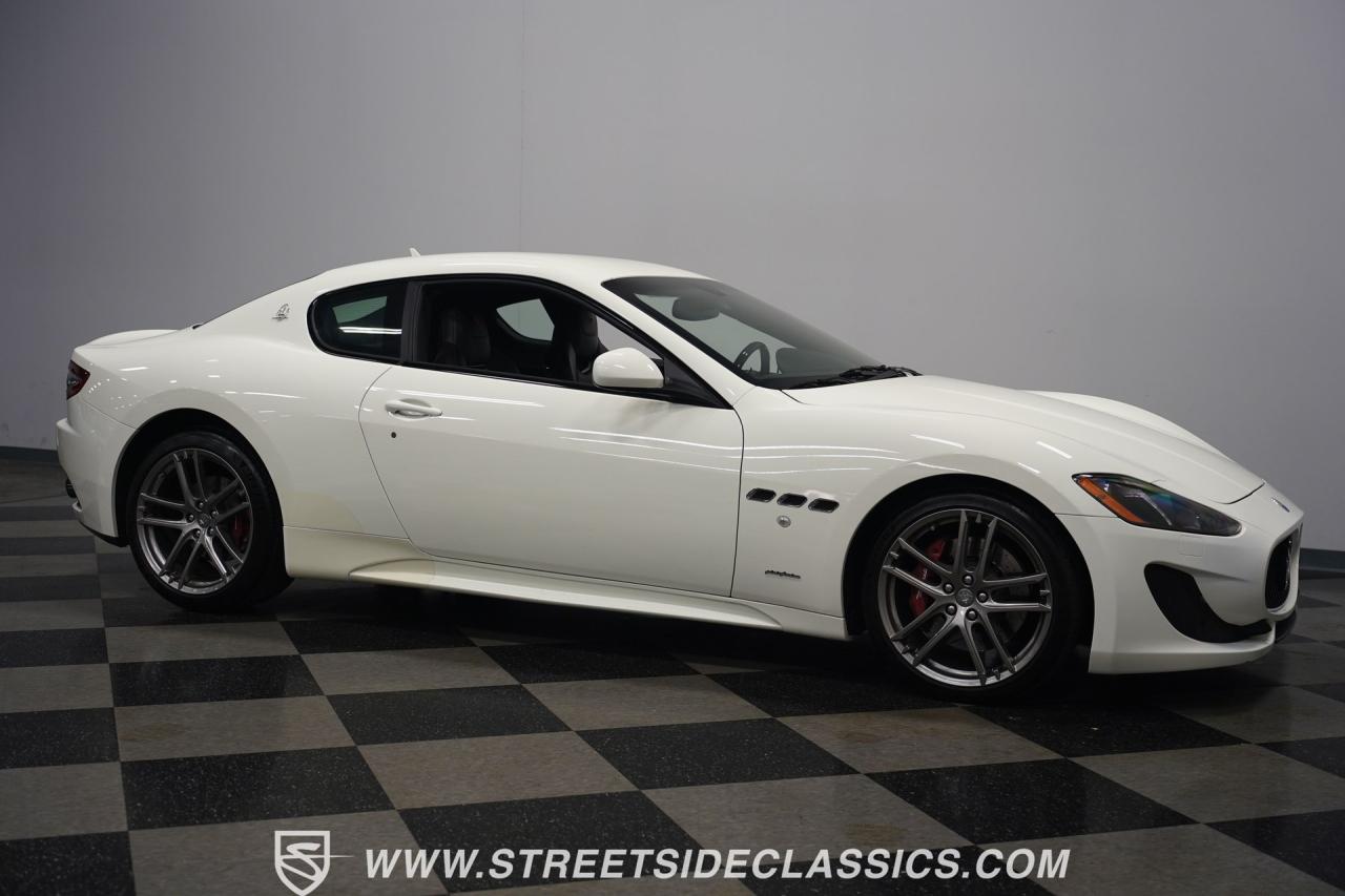 2014 Maserati GranTurismo Sport