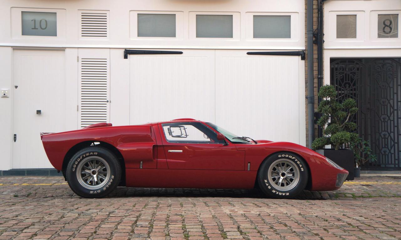 2009 GT40 Superformance Mk. II