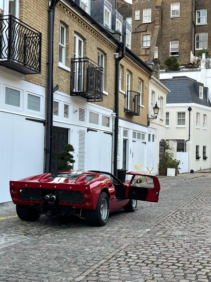 2009 GT40 Superformance Mk. II