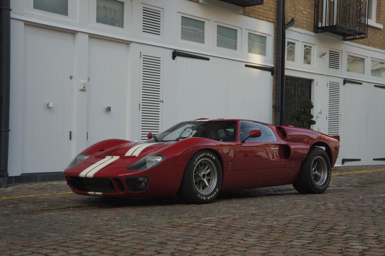 2009 GT40 Superformance Mk. II