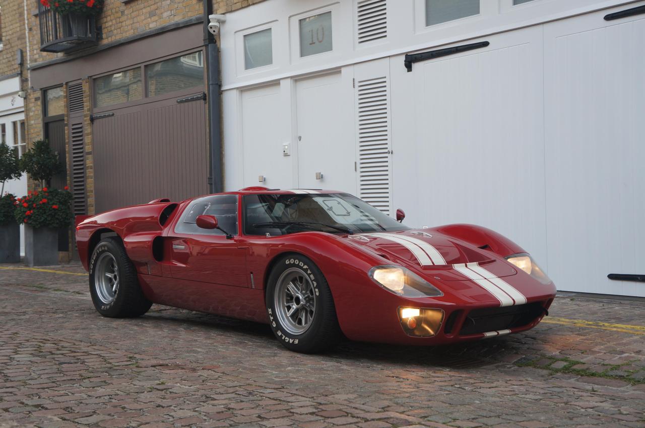 2009 GT40 Superformance Mk. II