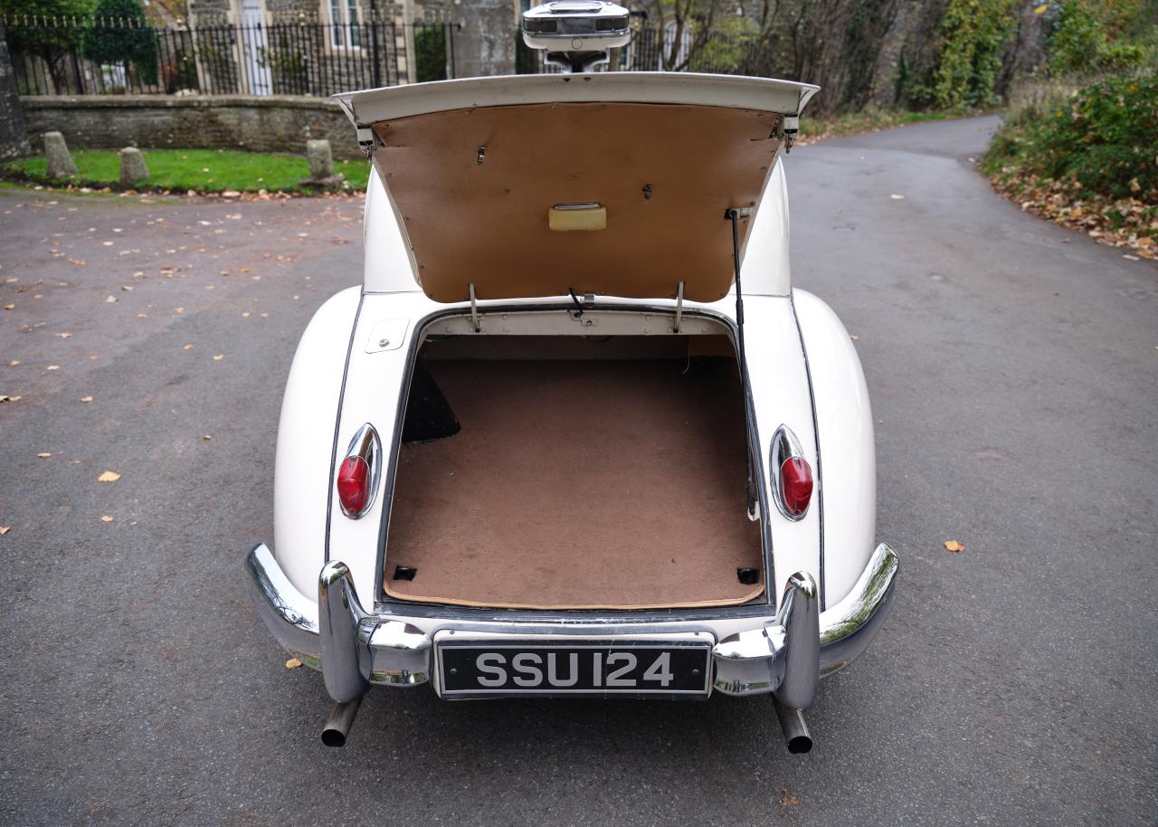 1955 Jaguar XK140 Fixedhead Coup&eacute;