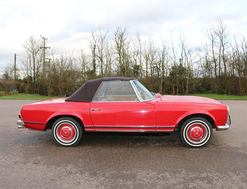 1964 Mercedes - Benz 230 SL Pagoda