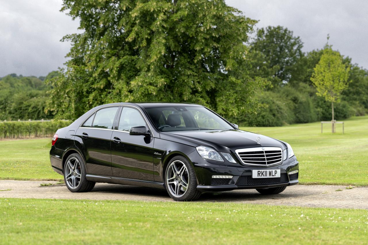 2011 Mercedes - Benz E63 AMG