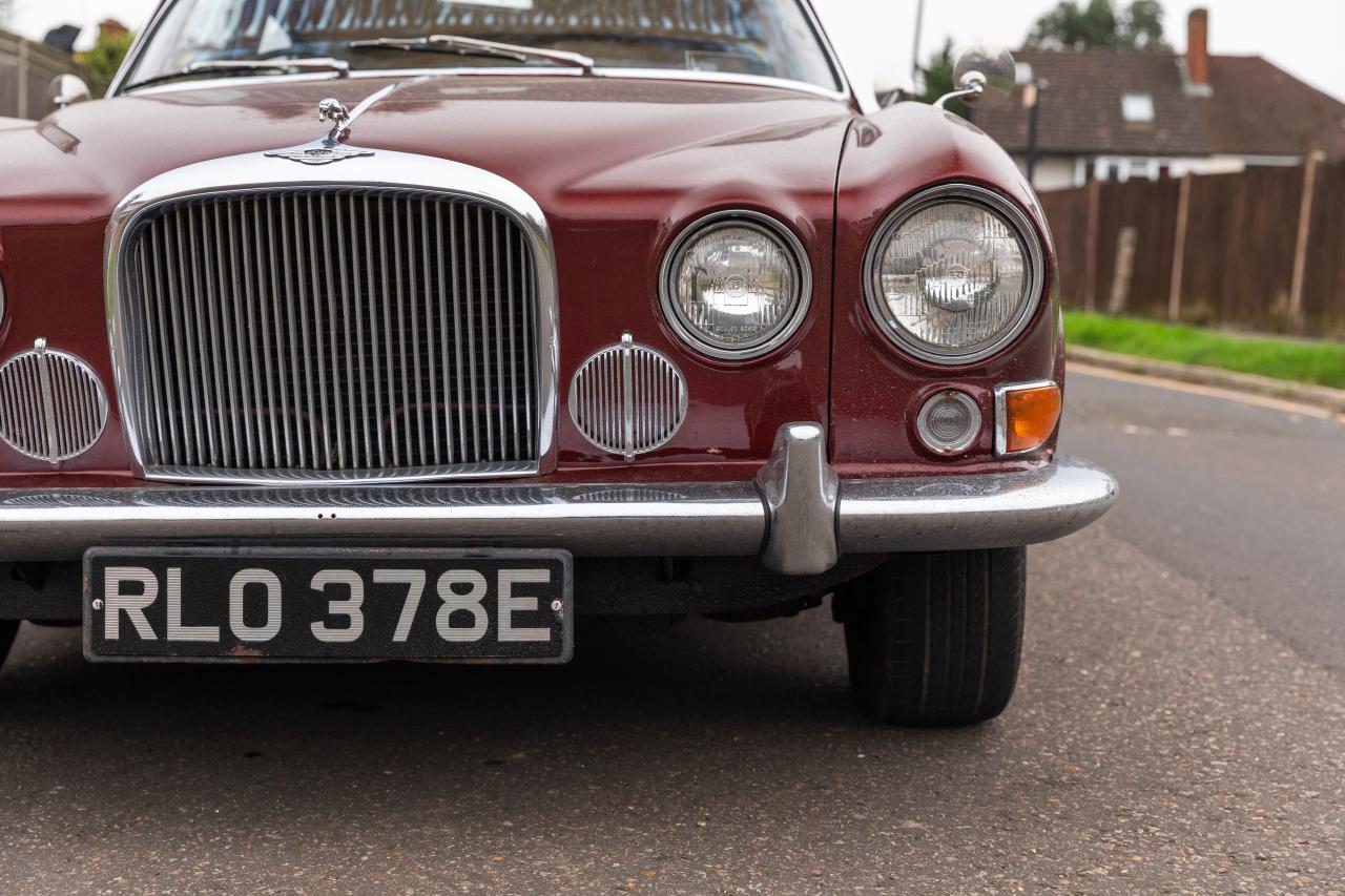 1967 Jaguar Mk. X (4.2 Litre)